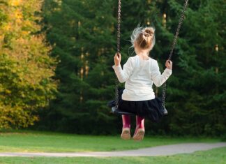 Czy kołysanie dziecka jest zdrowe?